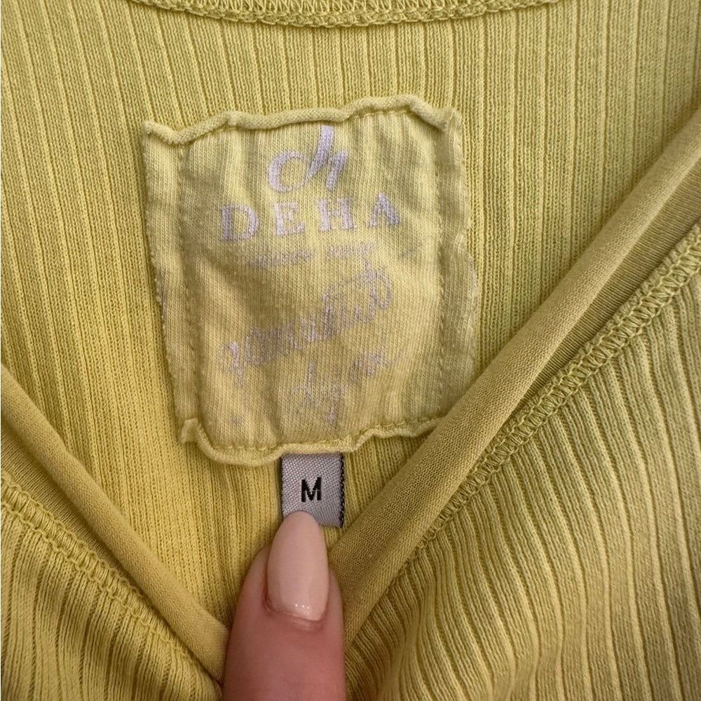 Lime Green Ribbed Tank Top - Picture 3 of 3
